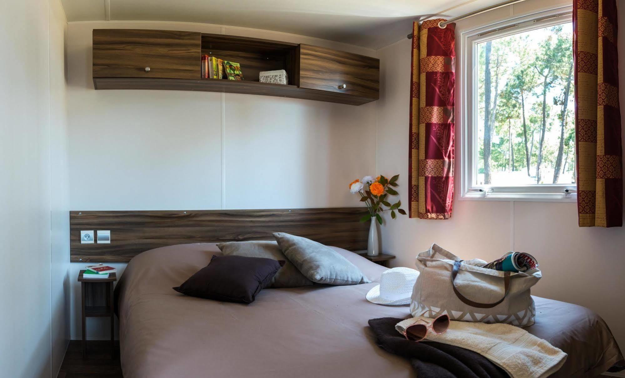 Camping Officiel Siblu La Pignade รงซี-เลส์-แบ็งส์ ภายนอก รูปภาพ
