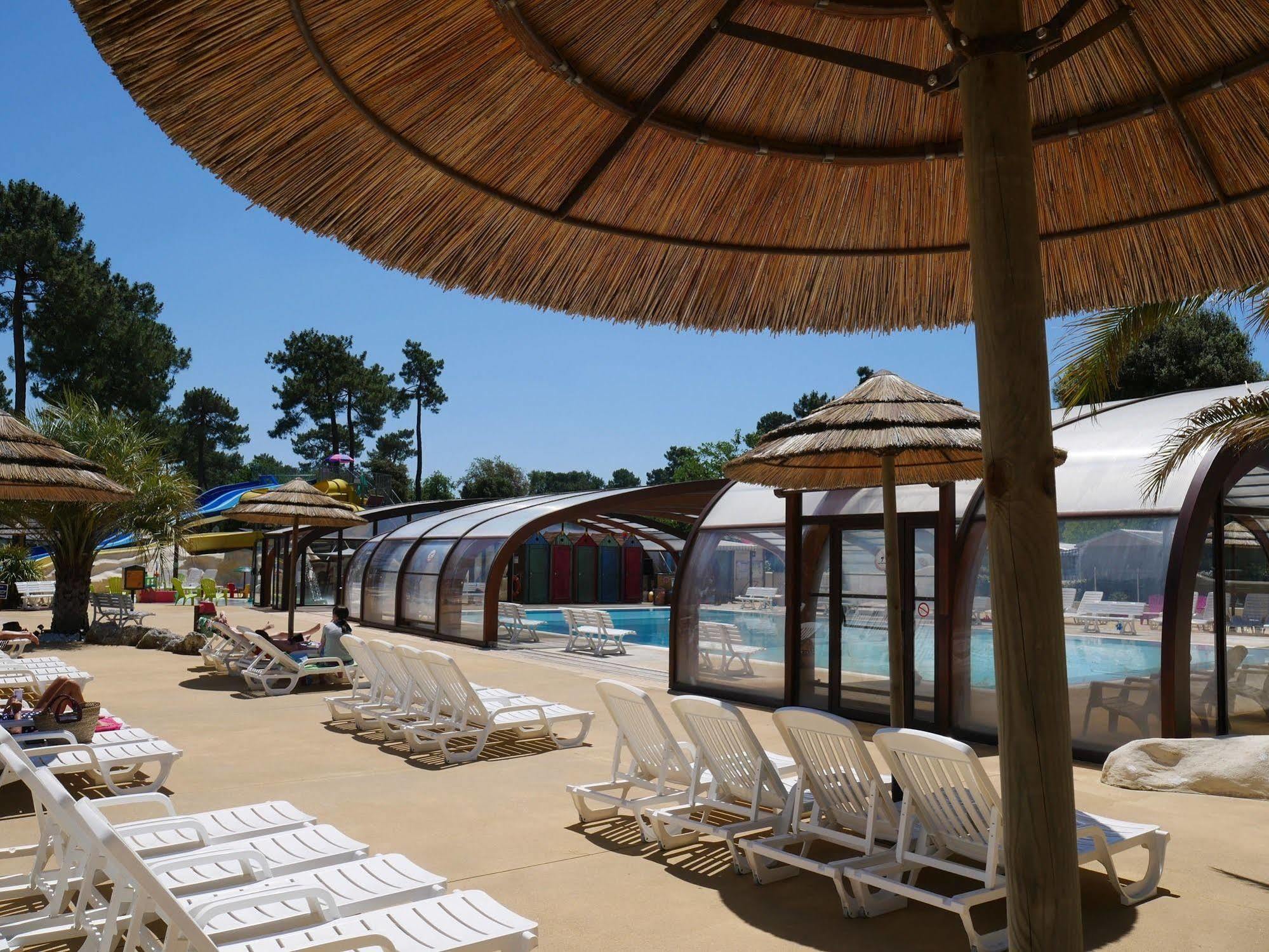 Camping Officiel Siblu La Pignade รงซี-เลส์-แบ็งส์ ภายนอก รูปภาพ
