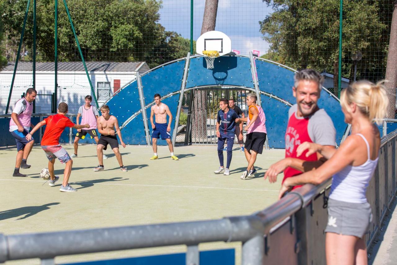 Camping Officiel Siblu La Pignade รงซี-เลส์-แบ็งส์ ภายนอก รูปภาพ